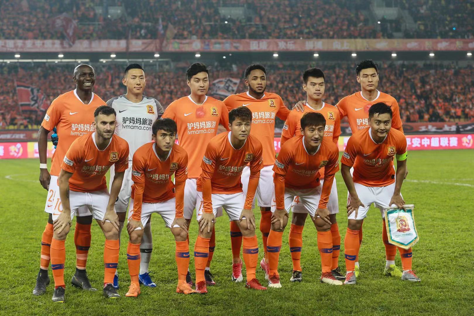 评分略逊于 评分略逊于